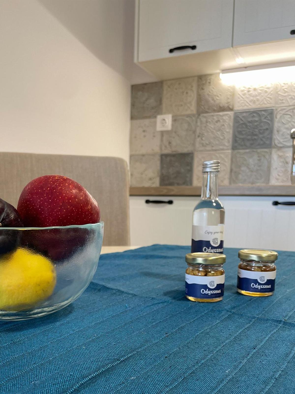 Odysseus Boutique Apartment إرميوني المظهر الخارجي الصورة